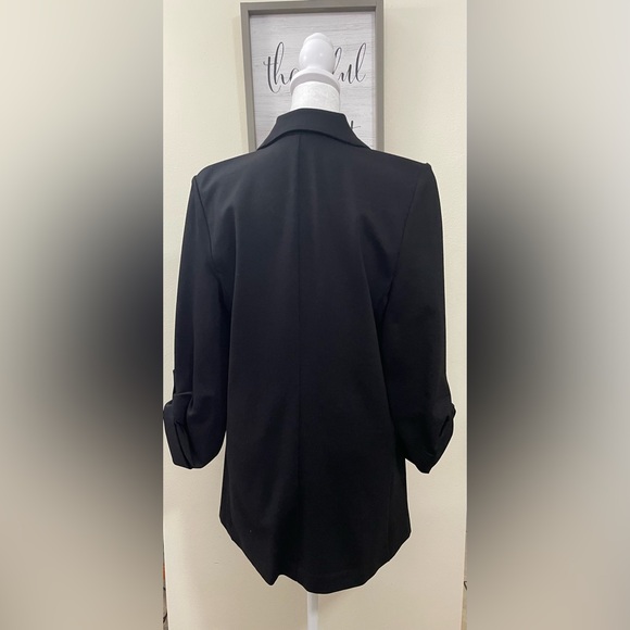Women's Relaxed Fit Button Front Ponte Blazer with Adjustable Sleeves Black. NWT - Picture 11 of 17
